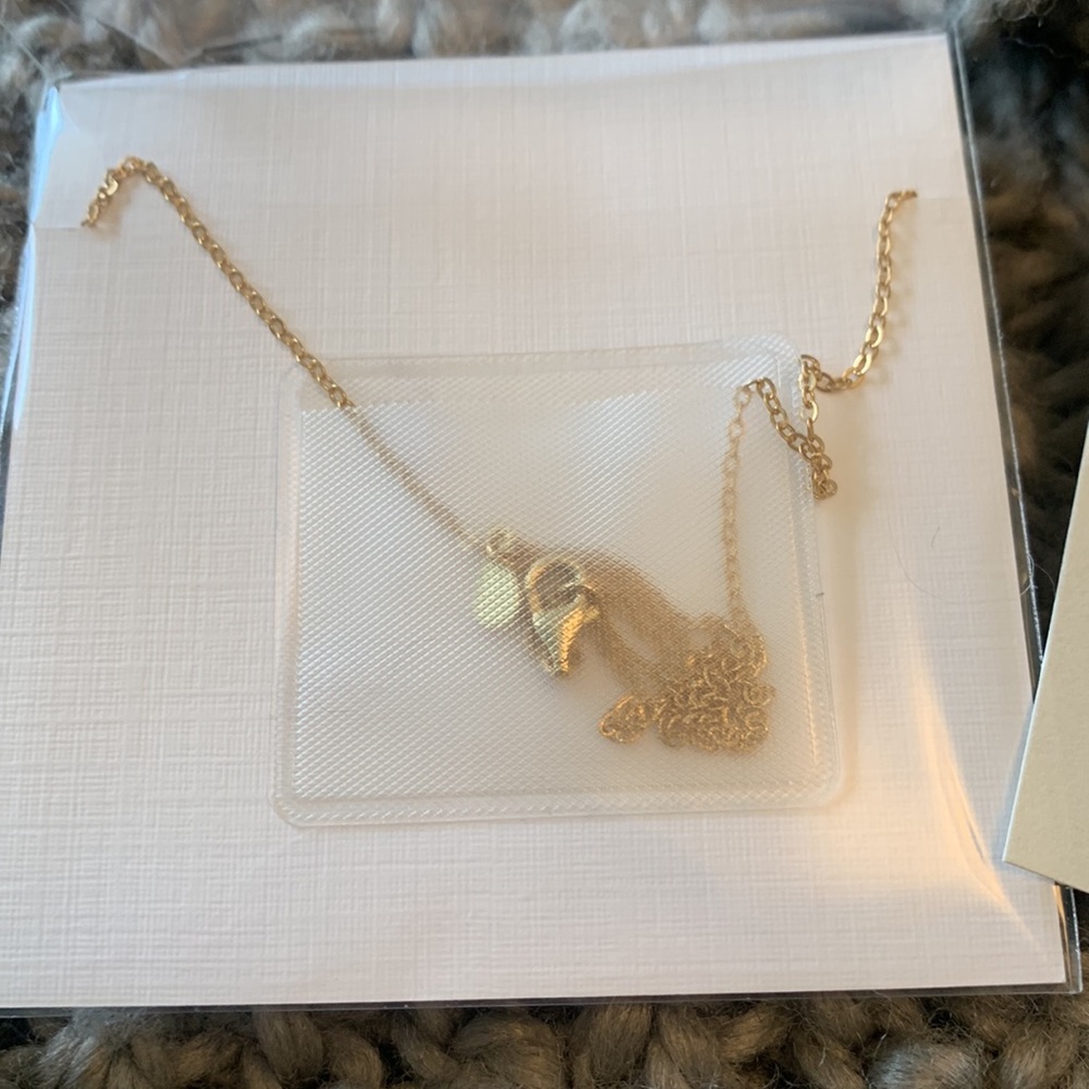 Necklace - Picture 2 of 3
